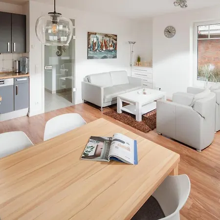 Haus Hellerhook East Holiday home *